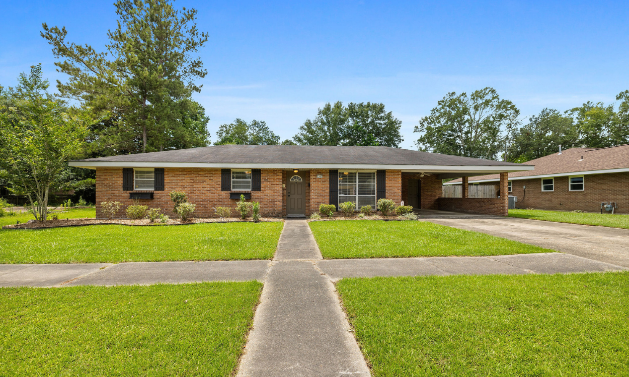 2107 CHERIE Drive, Hammond, Louisiana 70401
